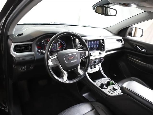 2023 GMC Acadia AWD SLT