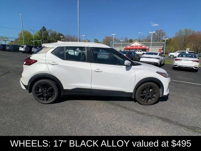 2023 Nissan Kicks SV Xtronic CVT