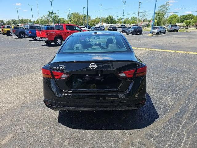 2025 Nissan Altima S FWD