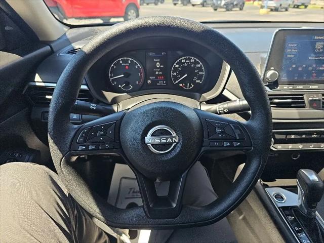2025 Nissan Altima S FWD