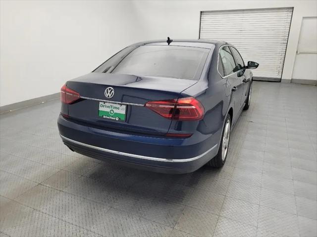 2018 Volkswagen Passat 2.0T SE