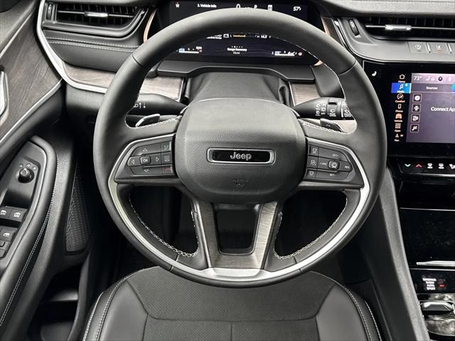 2026 Jeep Grand Cherokee L Altitude 4x4