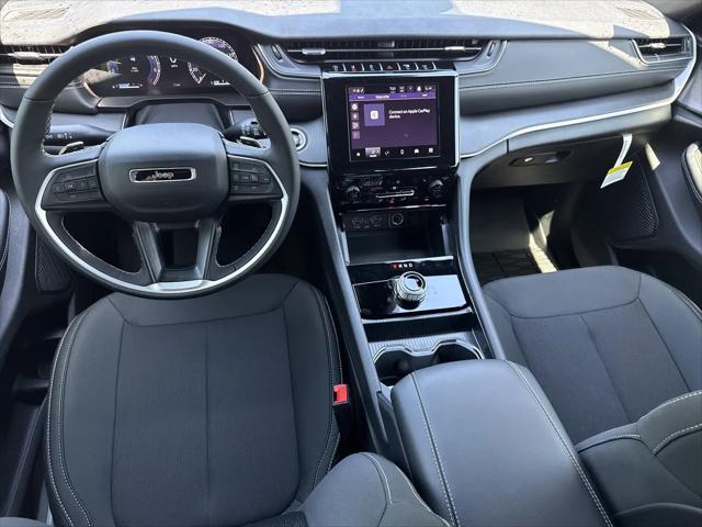 2026 Jeep Grand Cherokee L Altitude 4x4