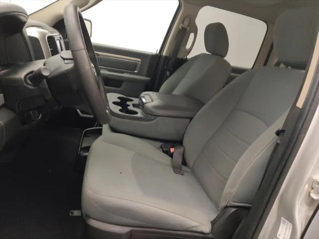 2019 Ram 1500 Classic SLT Crew Cab 4x2 6'4" Box
