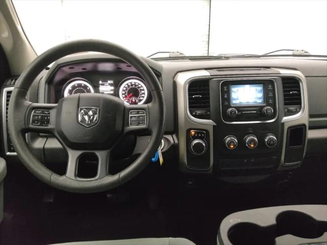 2019 Ram 1500 Classic SLT Crew Cab 4x2 6'4" Box