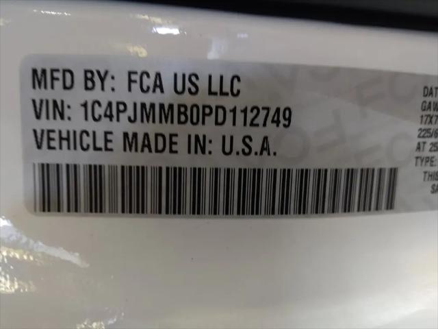 2023 Jeep Cherokee Altitude Lux 4x4