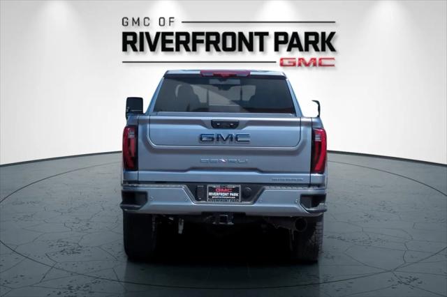 2026 GMC Sierra 2500HD Crew Cab, Standard Bed, Denali Ultimate, 4WD