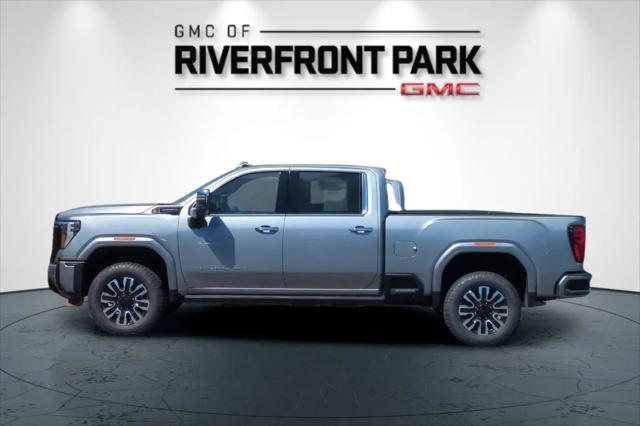 2026 GMC Sierra 2500HD Crew Cab, Standard Bed, Denali Ultimate, 4WD