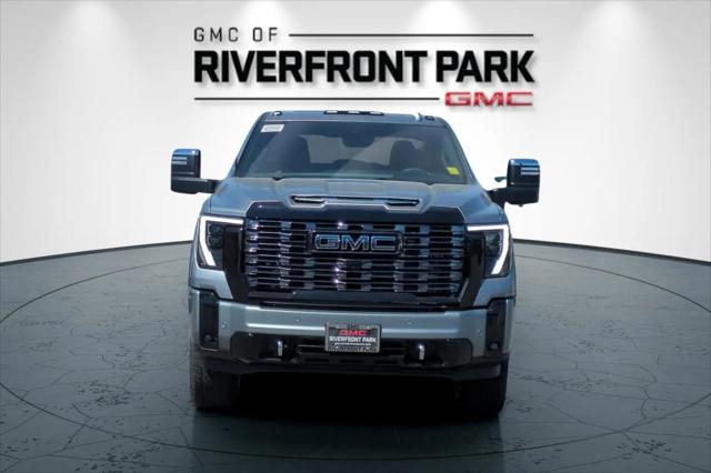 2026 GMC Sierra 2500HD Crew Cab, Standard Bed, Denali Ultimate, 4WD