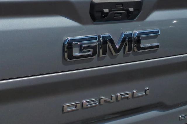 2026 GMC Sierra 2500HD Crew Cab, Standard Bed, Denali Ultimate, 4WD