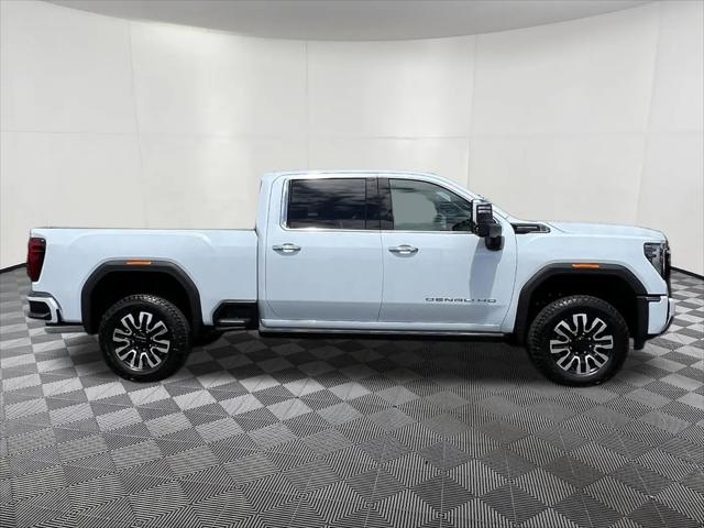 2026 GMC Sierra 3500HD Crew Cab, Long Bed, Denali Ultimate, 4WD