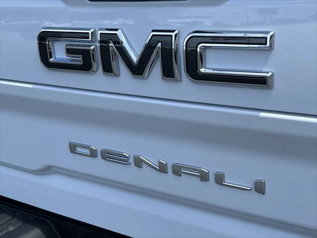 2026 GMC Sierra 3500HD Crew Cab, Long Bed, Denali Ultimate, 4WD