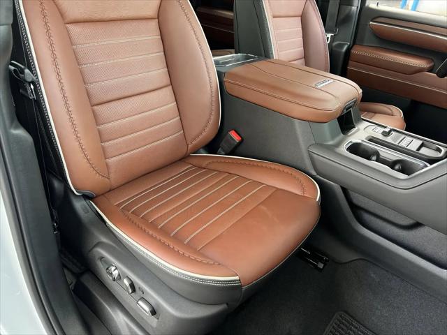 2026 GMC Sierra 3500HD Crew Cab, Long Bed, Denali Ultimate, 4WD