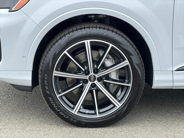 2026 Audi Q7 Premium Plus 45 TFSI quattro tiptronic