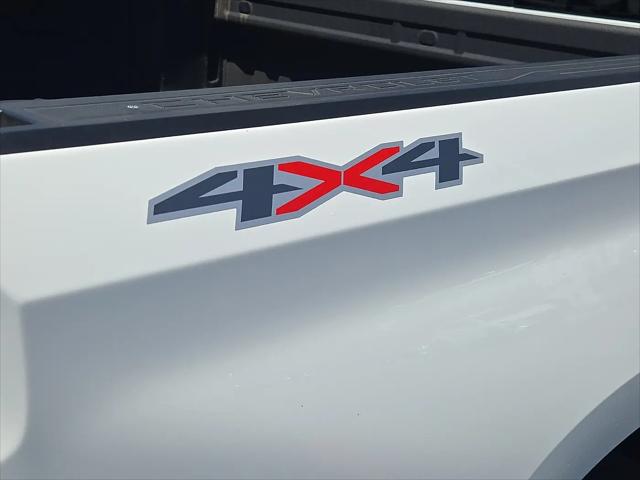 2023 Chevrolet Silverado 1500 4WD Crew Cab Short Bed RST