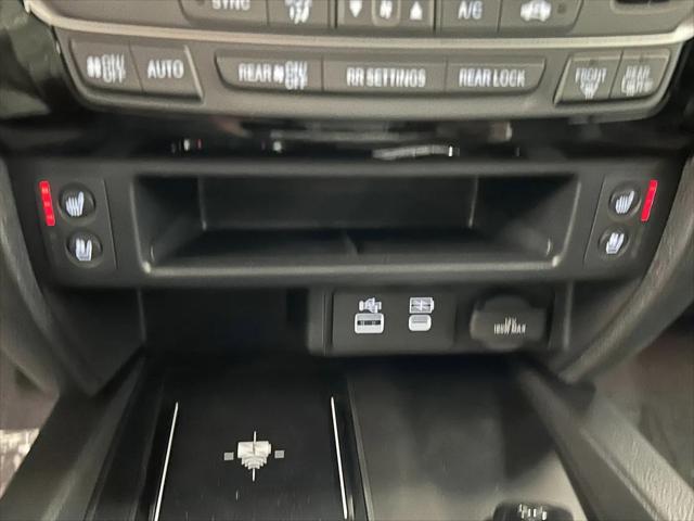 2026 Honda Ridgeline Black Edition Two-Tone