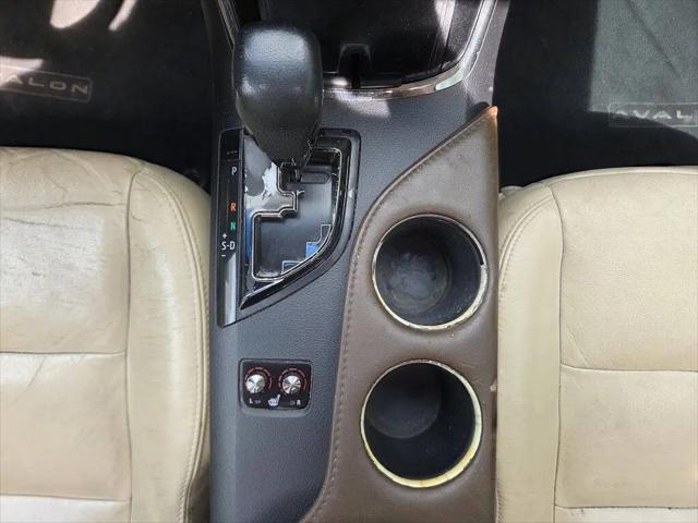 2013 Toyota Avalon XLE Premium