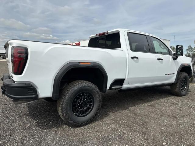 2026 GMC Sierra 2500HD Crew Cab, Standard Bed, AT4X, 4WD