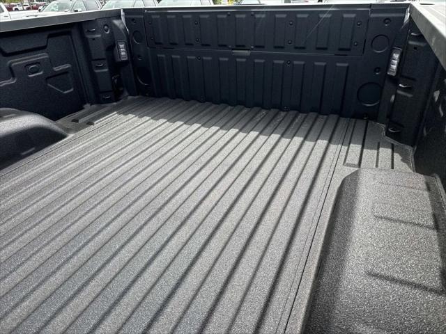 2026 GMC Sierra 2500HD Crew Cab, Standard Bed, AT4X, 4WD