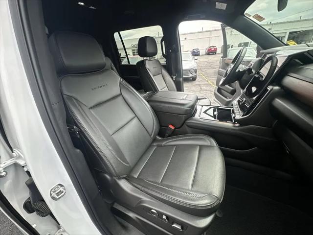 2025 GMC Yukon XL 4WD Denali