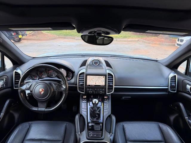 2012 Porsche Cayenne Cayenne