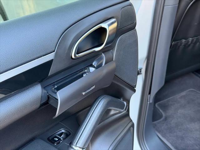 2012 Porsche Cayenne Cayenne