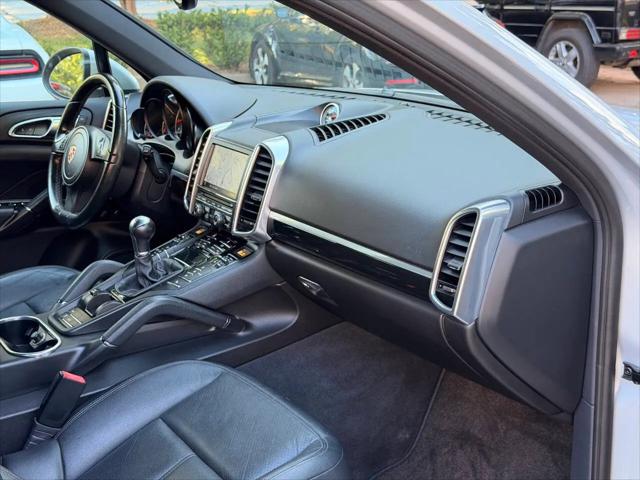 2012 Porsche Cayenne Cayenne