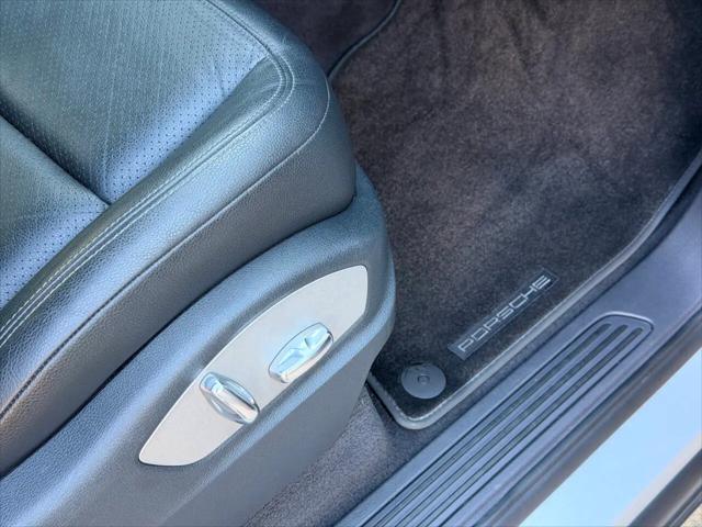 2012 Porsche Cayenne Cayenne