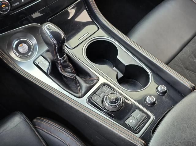 2022 Nissan Maxima SR Xtronic CVT
