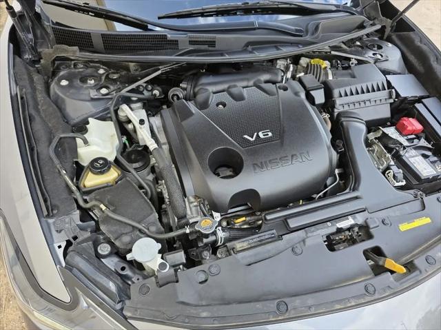 2022 Nissan Maxima SR Xtronic CVT