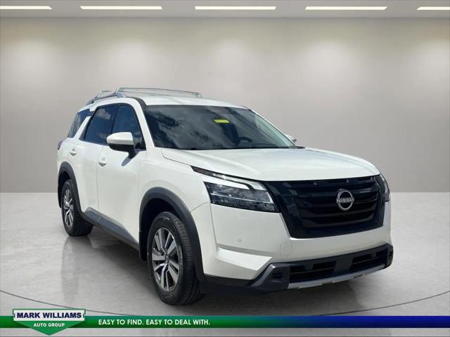 2023 Nissan Pathfinder SL 4WD for sale near Cincinnati, OH