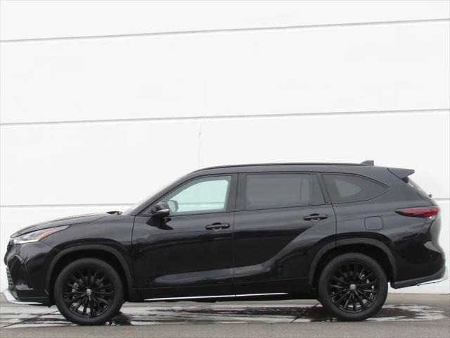 2025 Toyota Highlander XSE