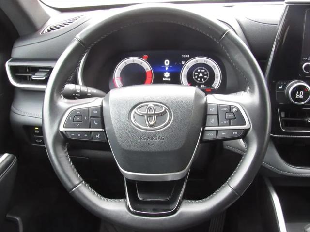 2025 Toyota Highlander XSE