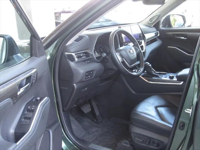 2023 Toyota Highlander Limited