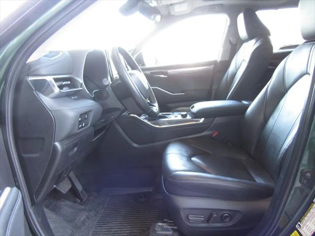 2023 Toyota Highlander Limited
