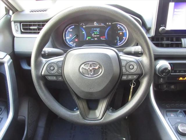 2025 Toyota RAV4 Hybrid LE