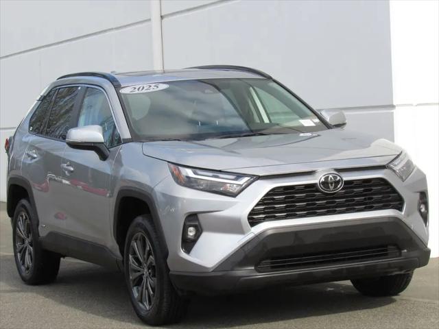 2025 Toyota RAV4 Hybrid XLE Premium