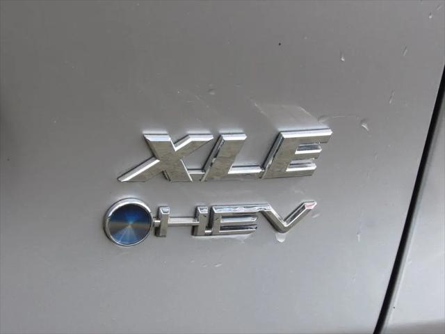 2025 Toyota RAV4 Hybrid XLE Premium