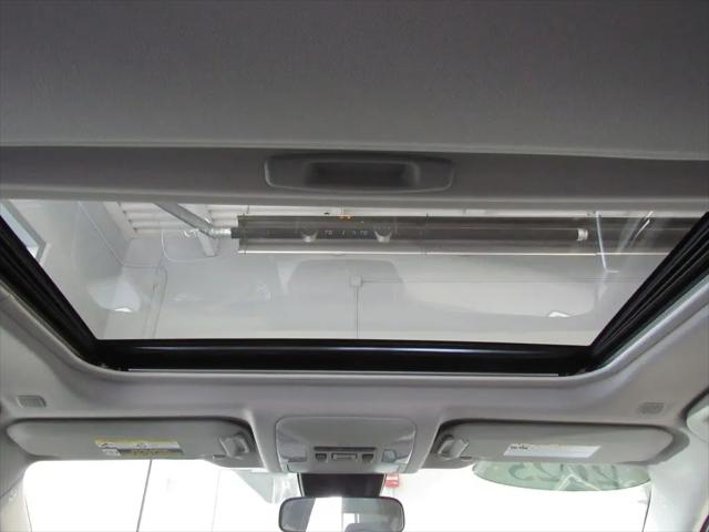 2025 Toyota RAV4 Hybrid XLE Premium