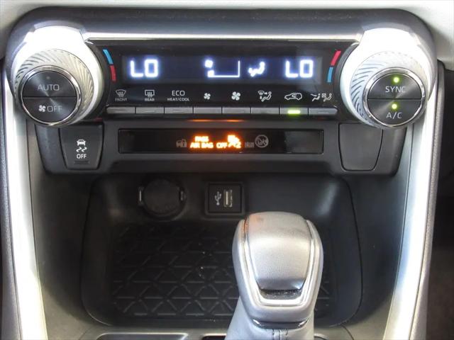 2025 Toyota RAV4 Hybrid XLE Premium