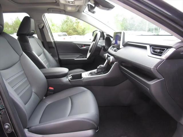2025 Toyota RAV4 Hybrid XLE Premium