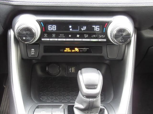 2025 Toyota RAV4 Hybrid XLE Premium