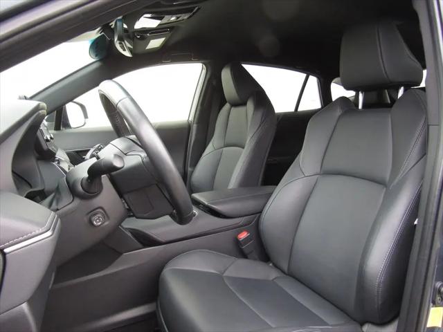 2022 Toyota Venza XLE