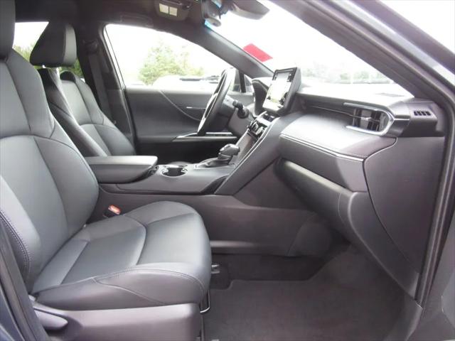 2022 Toyota Venza XLE