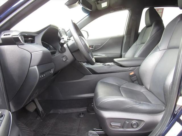 2022 Toyota Venza XLE