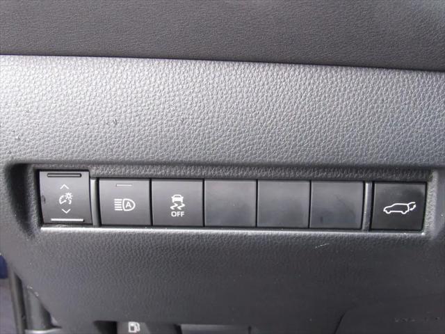 2024 Toyota Venza LE