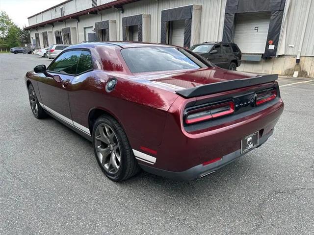 2017 Dodge Challenger SXT