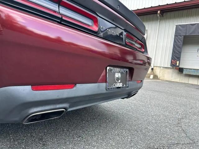 2017 Dodge Challenger SXT