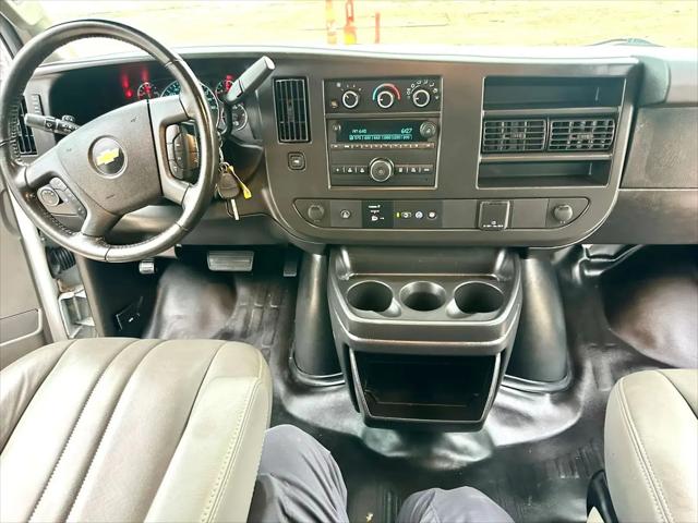 2021 Chevrolet Express Cargo Van RWD 2500 Regular Wheelbase WT
