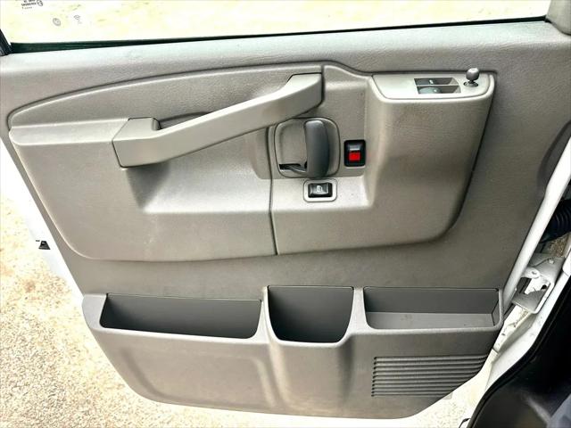 2021 Chevrolet Express Cargo Van RWD 2500 Regular Wheelbase WT